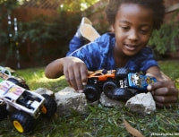 HOT WHEELS MONSTER TRUCKS 1:64 DEMOLITION DOUBLES